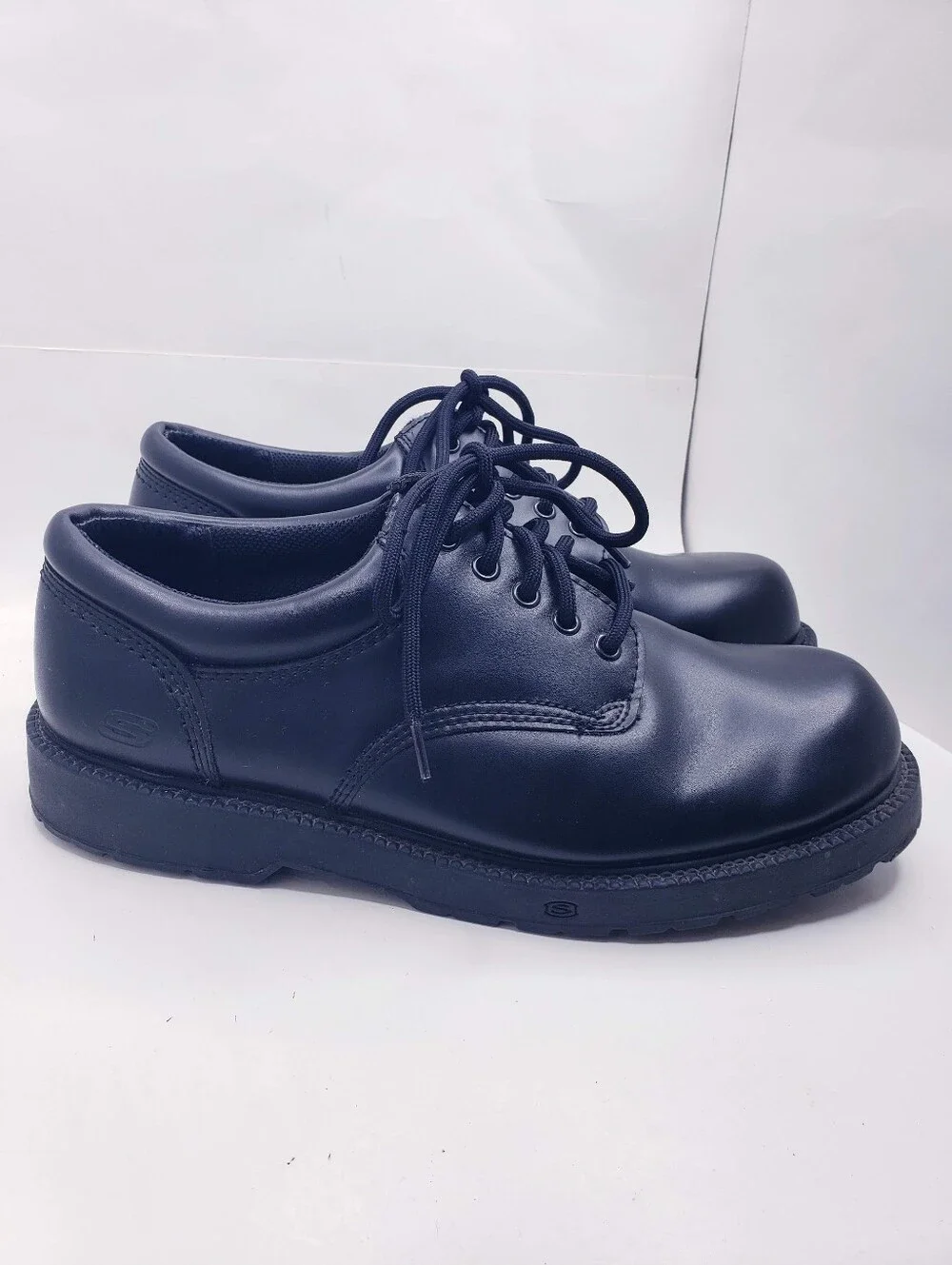 Skechers black leather